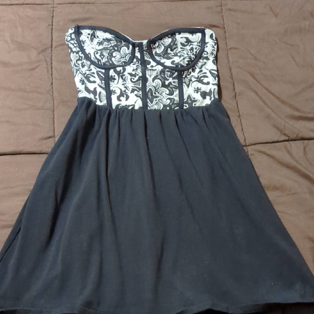 Metal Mulisha Black and White Strapless Dress